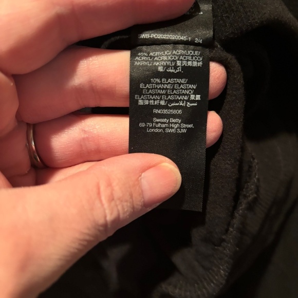 Sweaty Betty Melody Luxe Fleece Pullover in Black Medium NWT - Picture 8 of 8